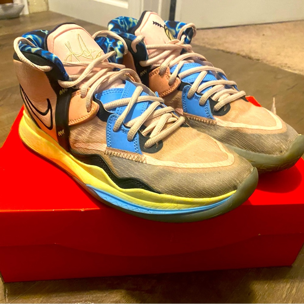 Nike Kyrie Infinity